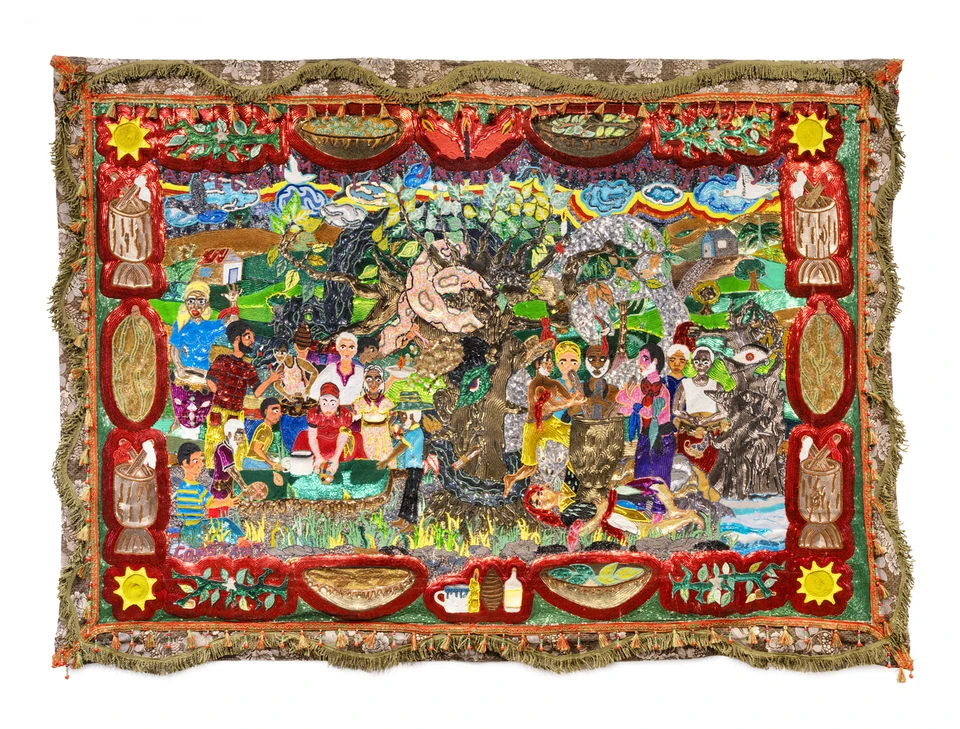Eine figurenreiche textile Landschaft mit mehreren Handlungszonen, Bäumen, Tieren, Wasser und miteinander verbundenen Blickwegen.